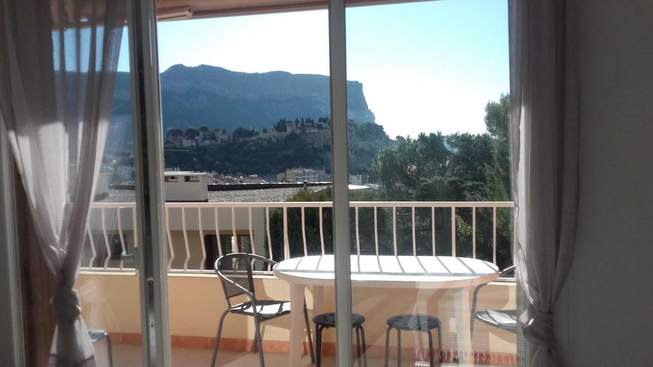 Апартаменты Cassis Centre- Entre Falaise Et Port Экстерьер фото